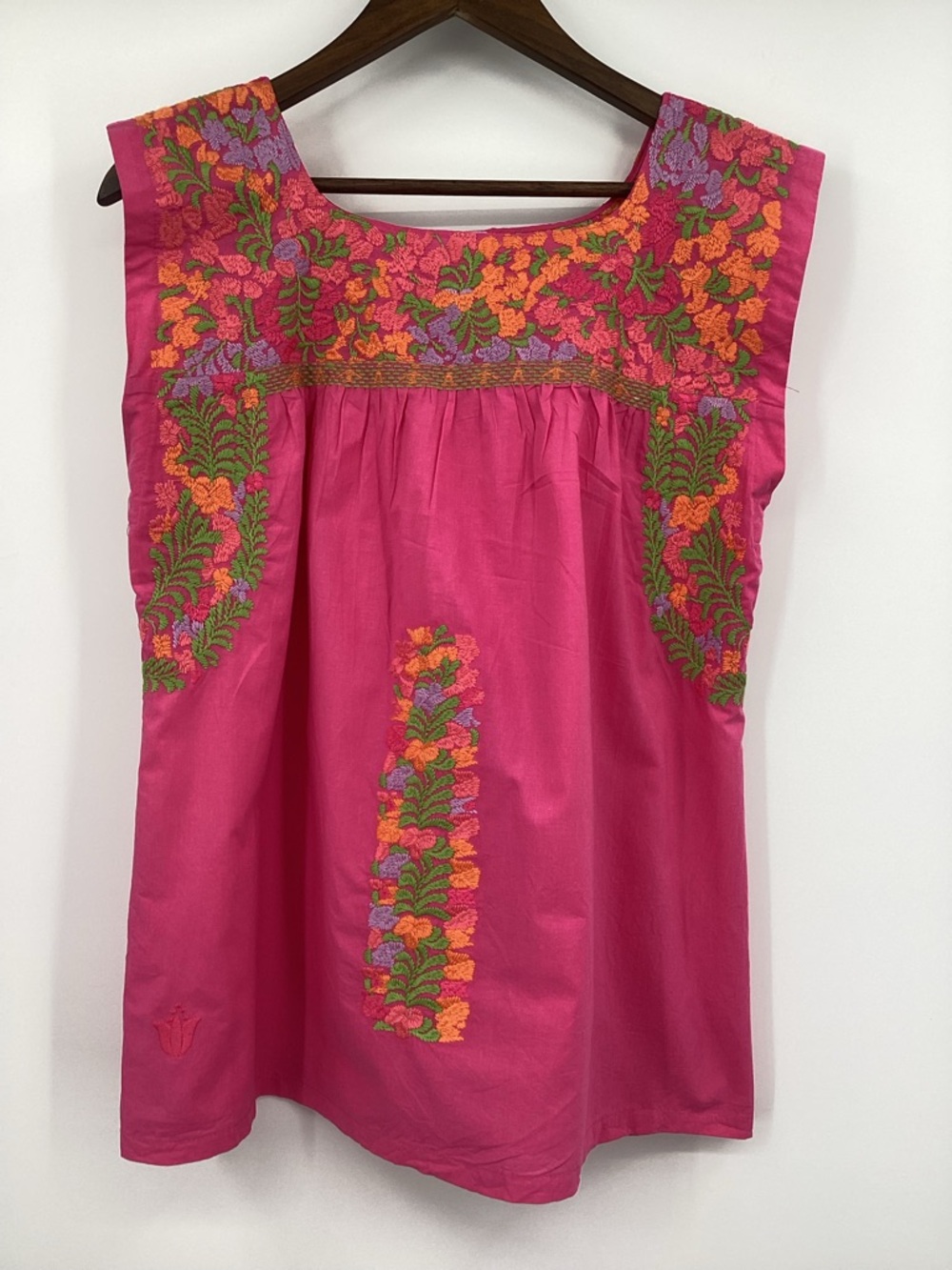 j.Marie Kiara Top Embroidered Pink Floral Mexican Design - Picture 2 of 10